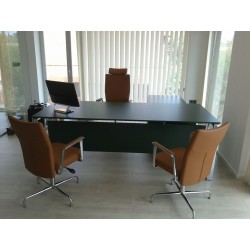 Mesa despacho verde