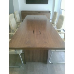 Mesa reuniones madera